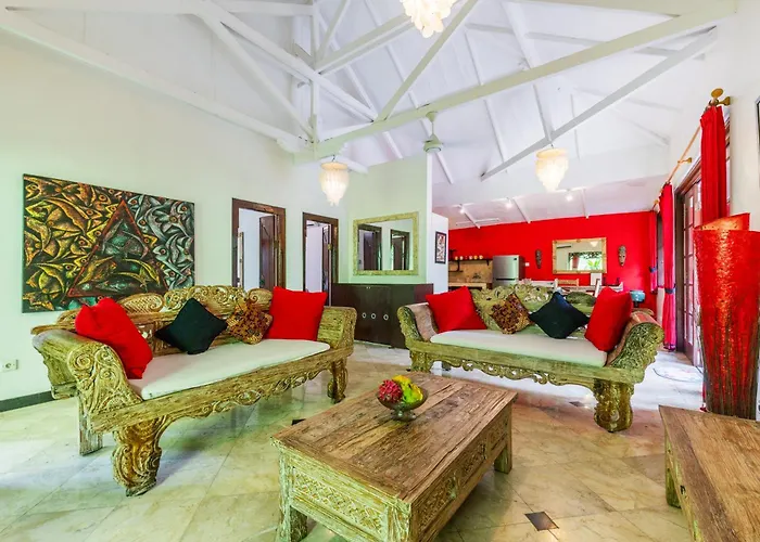 Little Forest 3 Bedroom Bohemia * Seminyak